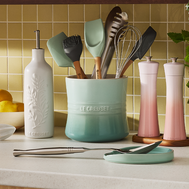 Utensil Crock, view 3